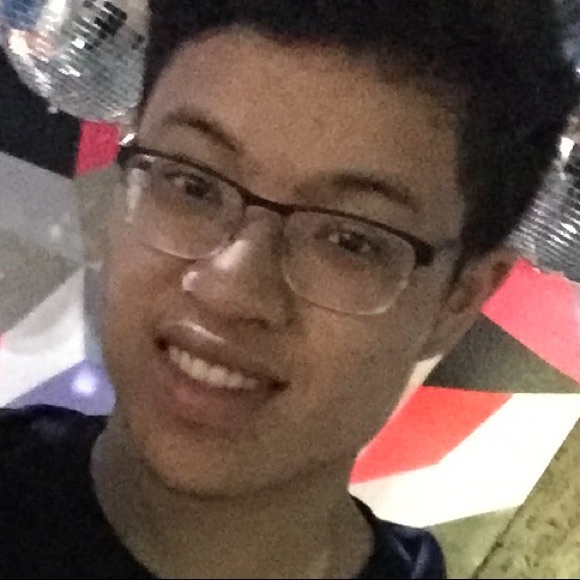 Profile Picture of Justin W (@justinwaran1815) on Poshmark