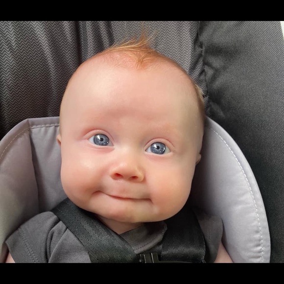 Donna Salsman - Poshmark Profile Picture of Donna Salsman (@donnasalsman) on Poshmark