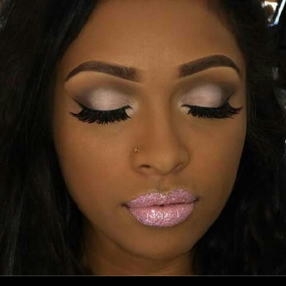 Profile Picture of Shantel Campbell (@s_h_antel) on Poshmark