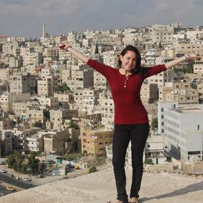 Profile Picture of Jennifer Rowland (@jrowland4) on Twitter