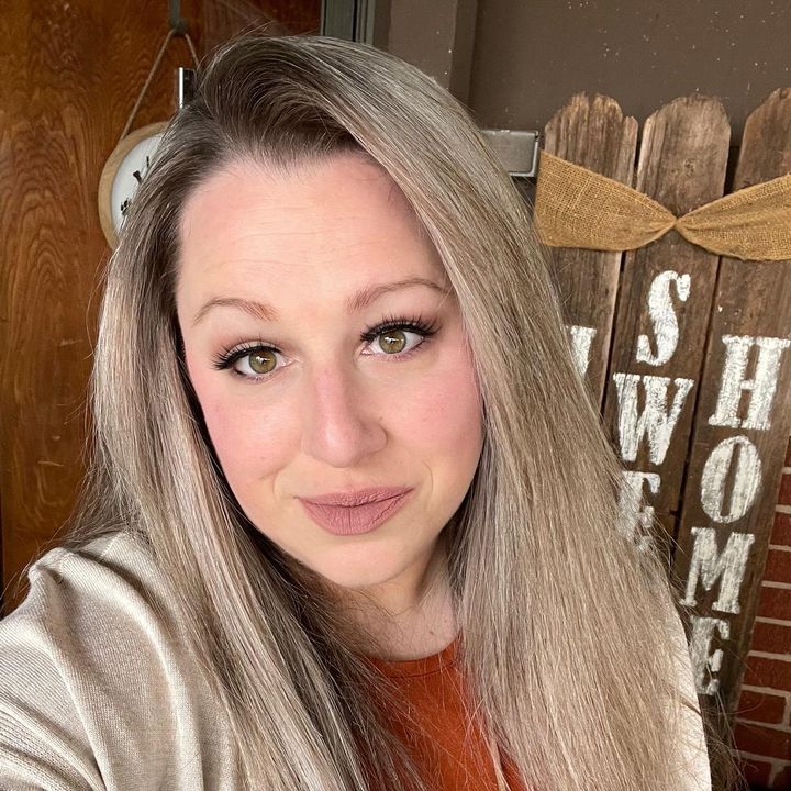 Profile Picture of Jennifer Spencer (@jenlynspen) on Tiktok