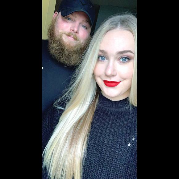 Profile Picture of Kayli Staten (@statekay000) on Poshmark