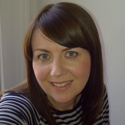 Profile Picture of Michelle Davies (@M_Davieswrites) on Twitter