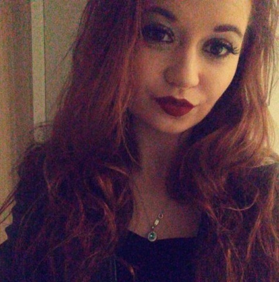 Profile Picture of Samantha Adamczewski (@sadamczewski) on Poshmark