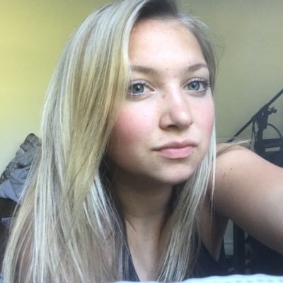 Profile Picture of Laura Beckwith (@laurabeckwith7) on Twitter