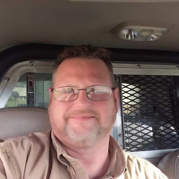 Profile Picture of James Hays (@jamesbhays69) on Poshmark