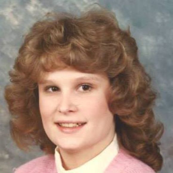 Profile Picture of Lori Woobank (@woobank) on Poshmark