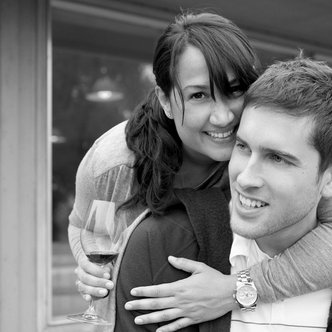 Profile Picture of Jon And Laurel (@JonandLaurel) on Twitter