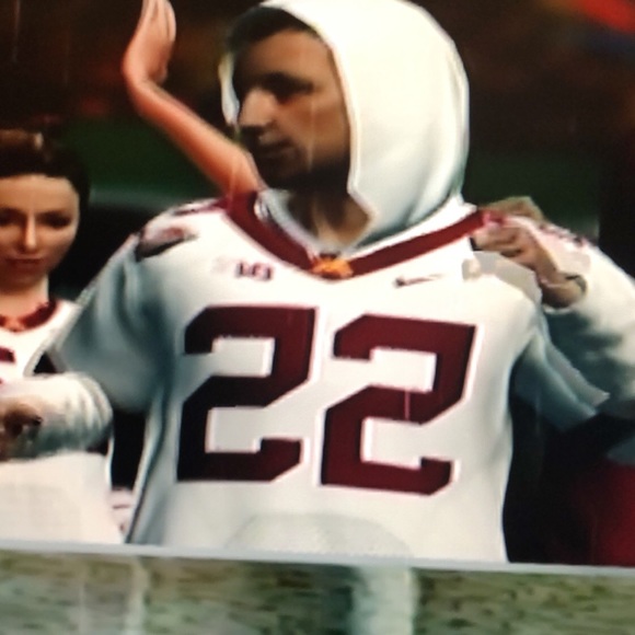 Profile Picture of Ashton Adank (@atrane22) on Poshmark