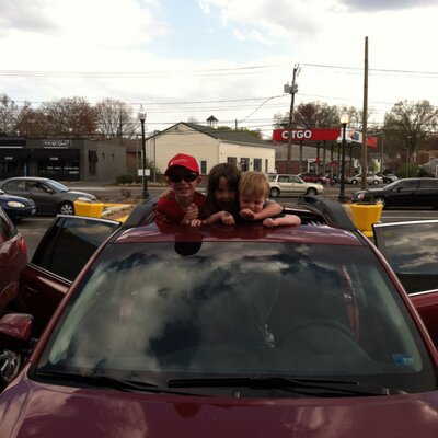 Profile Picture of Stephen Goldschmidt (@schmidtie1996) on Twitter