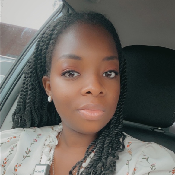 Profile Picture of Mannette Joseph (@mannette_joseph) on Poshmark