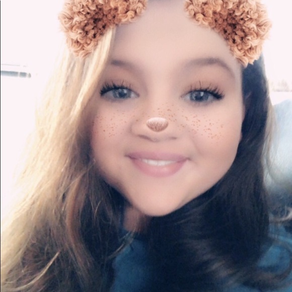 Profile Picture of Tatum Dayvolt (@ted2005) on Poshmark