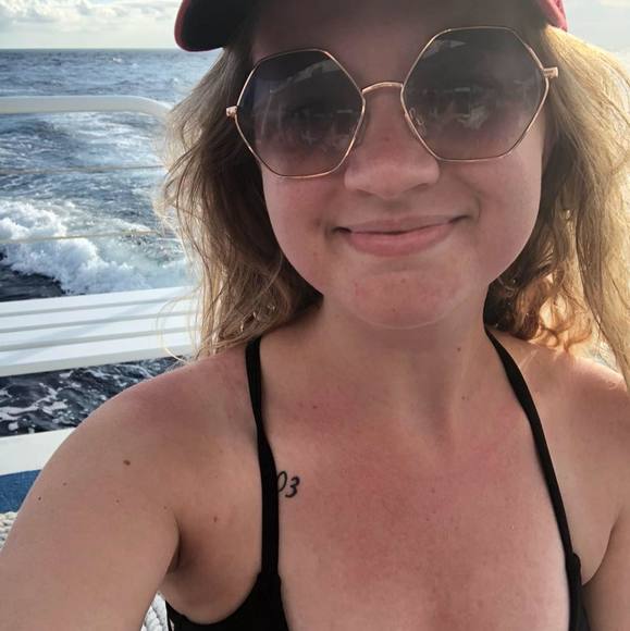 Profile Picture of Taylor Mutter (@tmutt94) on Poshmark