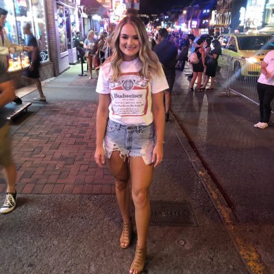 Profile Picture of Kaleigh Smith (@kaleighhsmith) on Twitter