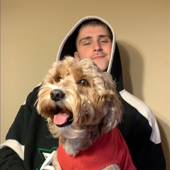 Profile Picture of Ronen Ravitz (@ilyronen) on Poshmark