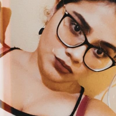 Profile Picture of Roza (@RozaGray) on Twitter