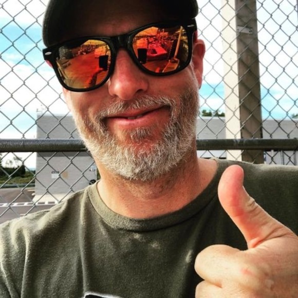 Profile Picture of Mike Baumgartner (@mikebaumgart328) on Poshmark