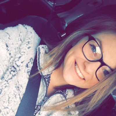 Autumn Paige Sneed - Twitter Profile Picture of Autumn Paige Sneed (@AutumnPottom) on Twitter