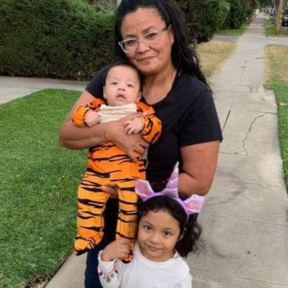 Profile Picture of Rose Sabori (@sabori27) on Poshmark