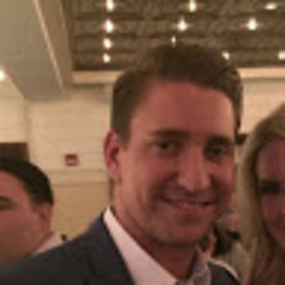 Profile Picture of John Lopes (@jmlopes82) on Poshmark