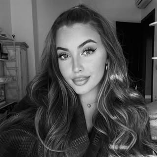 Profile Picture of Violeta Sánchez (@violeta_dy) on Instagram