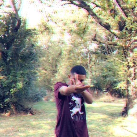 Profile Picture of Aaron Bryant (@obnx893) on Poshmark