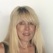 Profile Picture of April Schmidt (@AprilSchmidt-wb7es) on Youtube