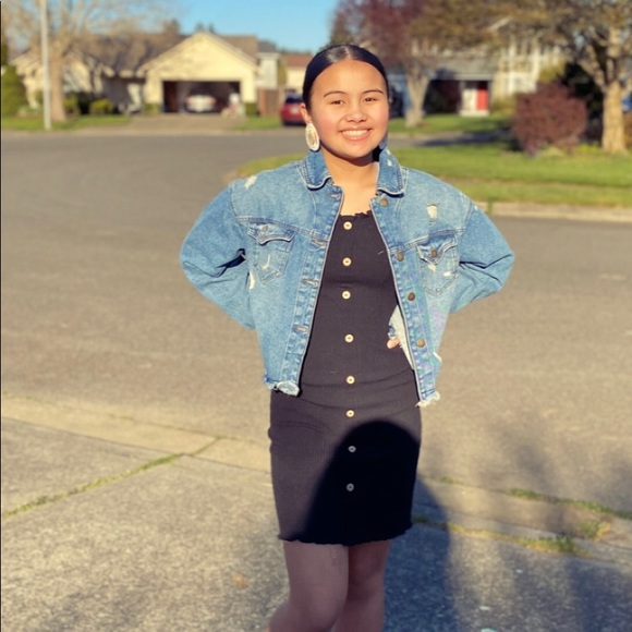 Profile Picture of Jasmine Ferrer (@jasmineferre649) on Poshmark