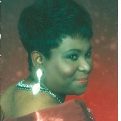 Profile Picture of Karen Hinds (@Preacher5) on Twitter