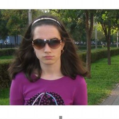Profile Picture of Help Me, Please (@ellencheck162) on Twitter