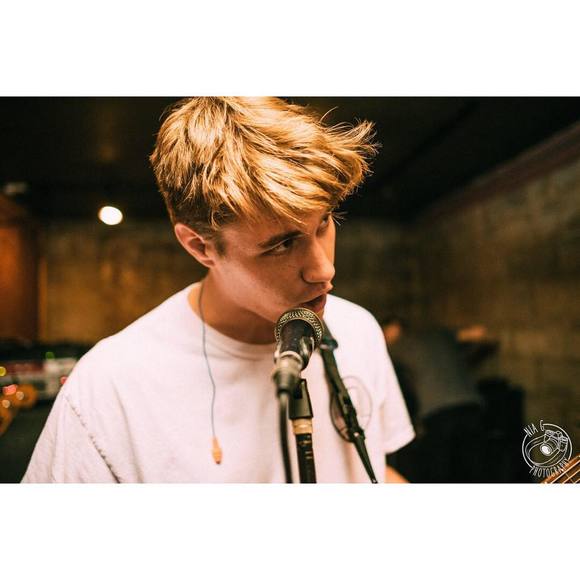 Profile Picture of Michael Gibson (@gibsonmichael8) on Poshmark