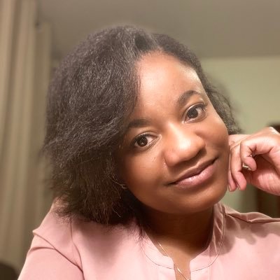 Profile Picture of Gloria Ayee (@GloriaYAyee) on Twitter