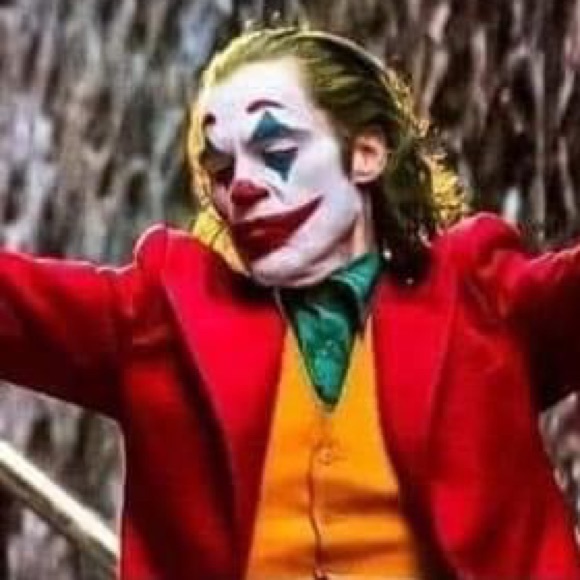 Profile Picture of Roberto Kawall (@robertokawall) on Poshmark