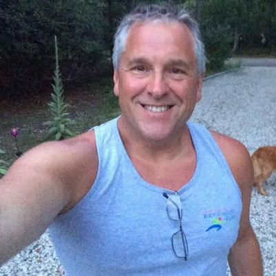 Profile Picture of Paul Moat (@Wine_N_Dine) on Twitter