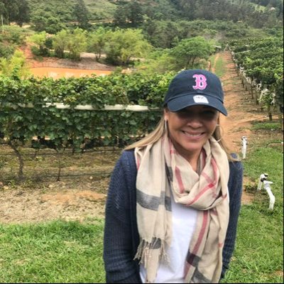 Profile Picture of Roxana Gonzales De Andrade (@Roxana62287385) on Twitter