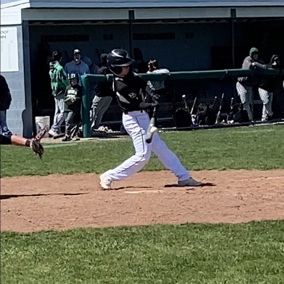 Braden Vicars - Poshmark Profile Picture of Braden Vicars (@bvic_19) on Poshmark