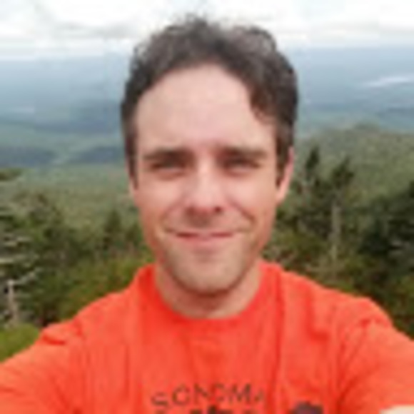 Profile Picture of Joe Holland (@jojoscafe01) on Poshmark