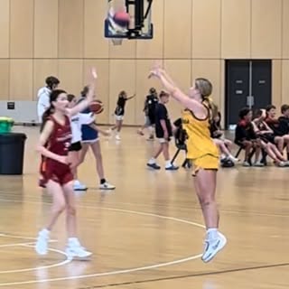 Profile Picture of lils 💌 (@_lilycoy) on Instagram