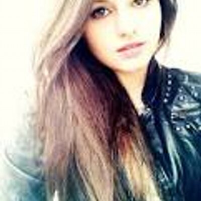 Profile Picture of Lisa Henkel (@LisaDownar) on Twitter