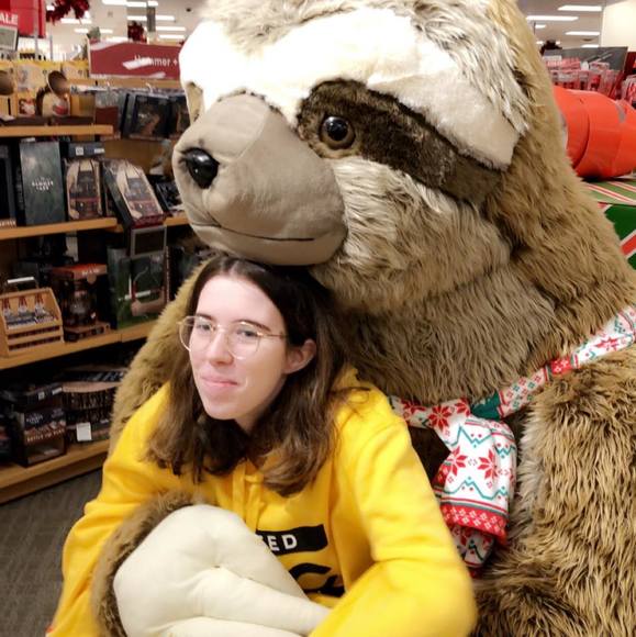 Profile Picture of Amy Sunter (@maystrune) on Poshmark