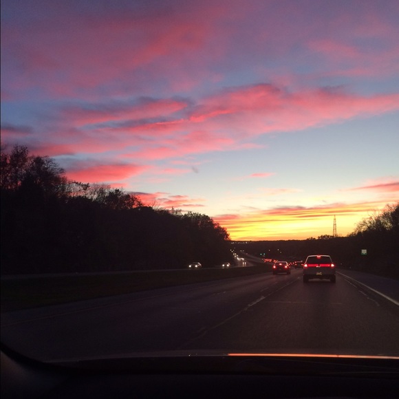 Profile Picture of Lauren Minden (@lminden22) on Poshmark