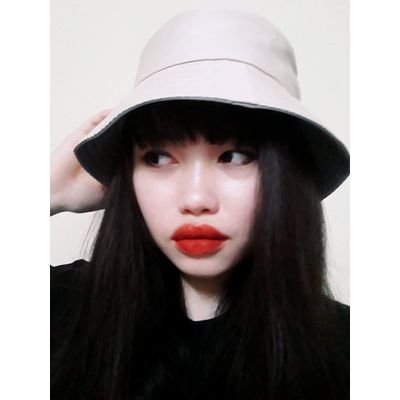 Profile Picture of ThuyTrinhNguyen144 (@ThuyTrinhNg1998) on Twitter