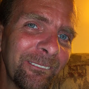 Profile Picture of Jerry Makowsky (@jerryandcolby) on Youtube