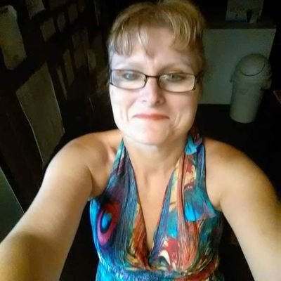 Profile Picture of Fran Abbott (@FranAbb78087097) on Twitter