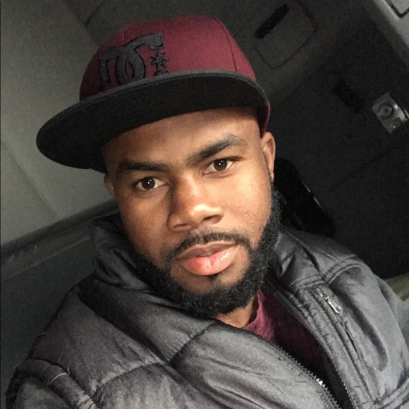 Frantz Hoctor - Poshmark Profile Picture of Frantz Hoctor (@frantzh) on Poshmark