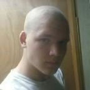Profile Picture of Chris Sprague (@smelly_strap) on Myspace