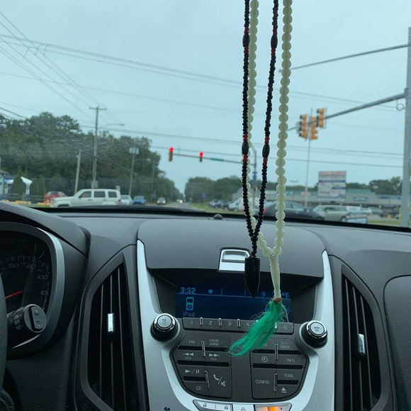 Profile Picture of Samir Samirr (@samirmezyene) on Poshmark