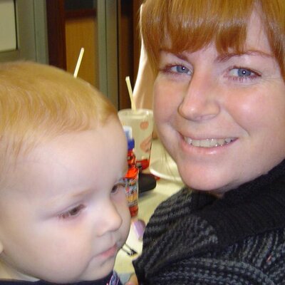 Profile Picture of Aimee Salter (@Dagsinred) on Twitter