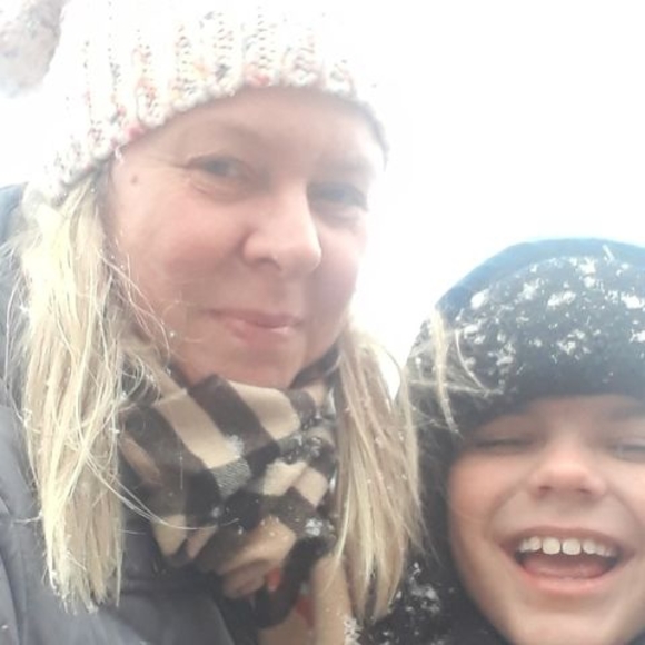 Marina Olgina - Poshmark Profile Picture of Marina Olgina (@hemmpm) on Poshmark