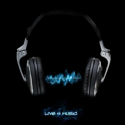 Profile Picture of Brandon August (@@brandyaugust) on Twitter